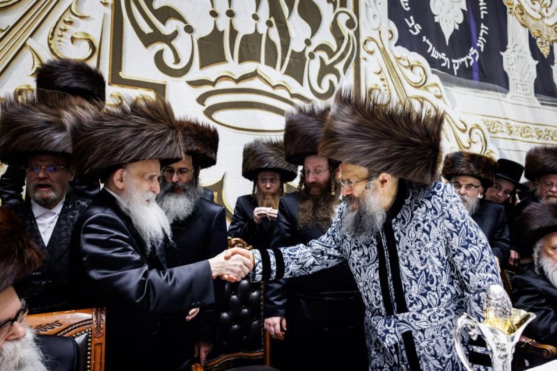 אברומי בלום והלל ל"ש