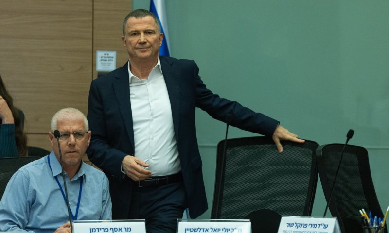 גישושים להקמת מפלגה חדשה: רבנים דתיים פנו לאדלשטיין ושקד