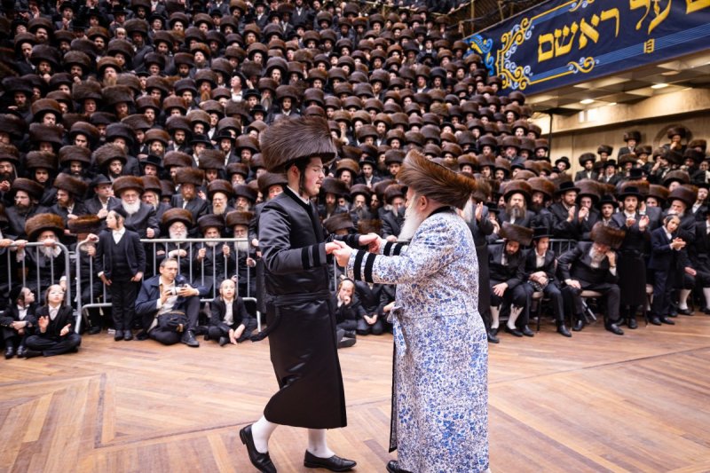 באדיבות המצלם