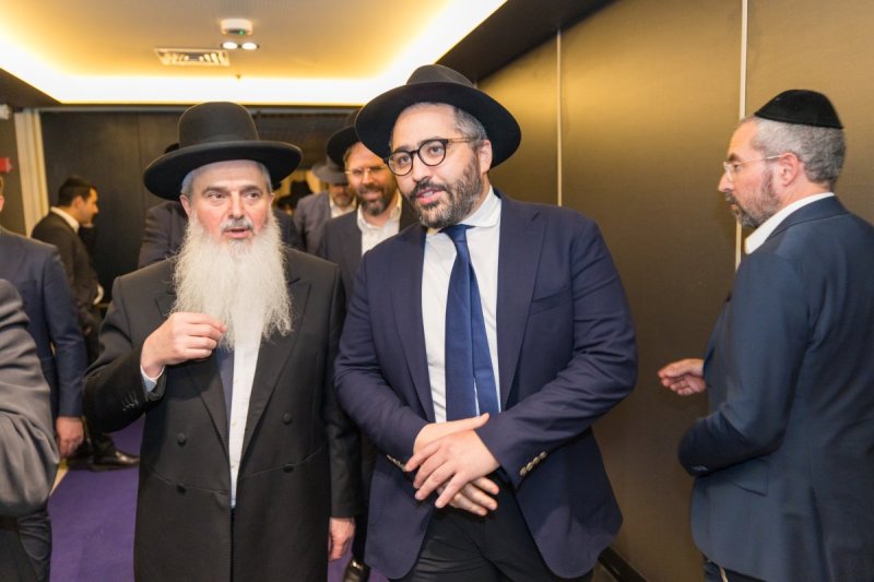 קובי הר צבי ומאיר זלזניק
