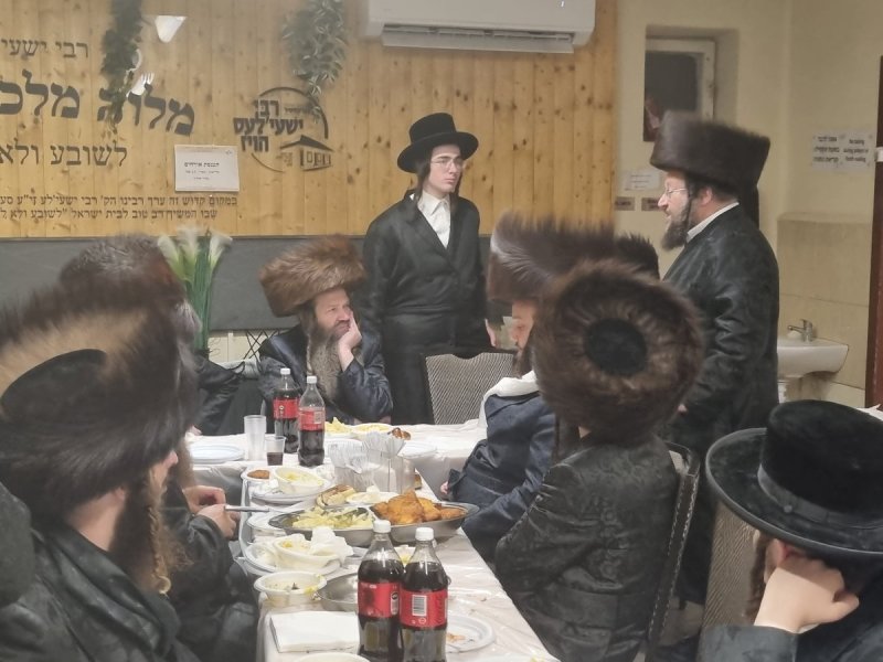 באדיבות המצלם