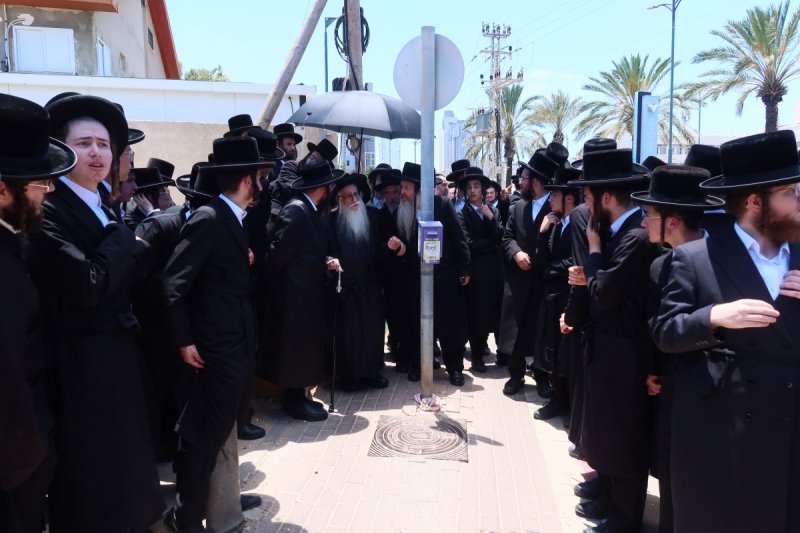 באדיבות המצלם