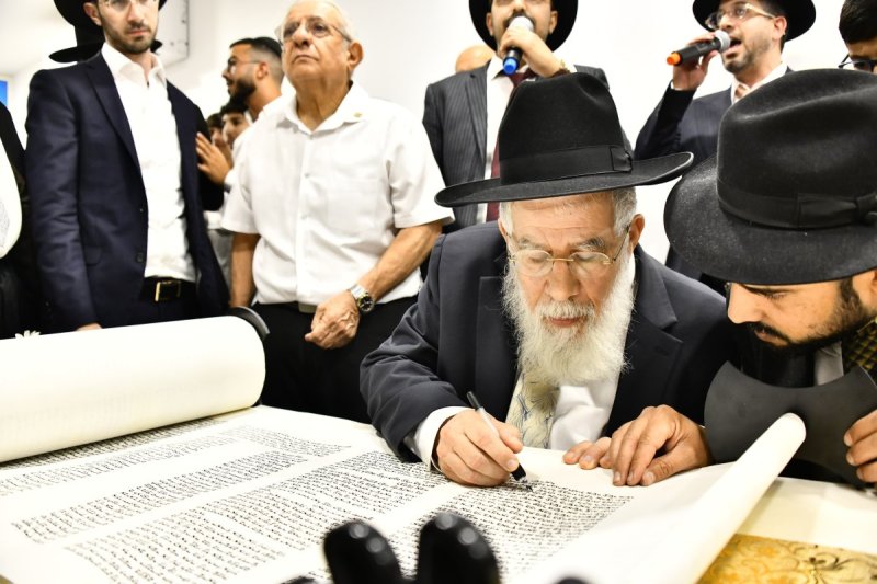 שוקי לרר