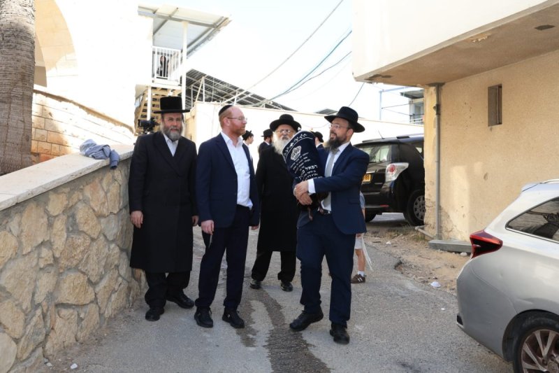 מאיר זלזניק, עזרא טרבלסי, ים לביא