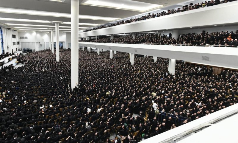האיסור בחסידות גור על התקהלות בפורים: "בלי גראטשקע ברחובות"