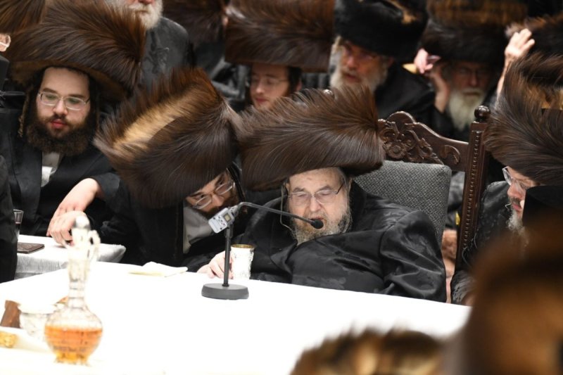 אנשיל בעק וא.מ.ש