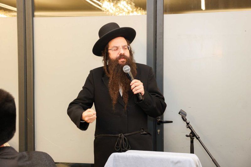 א. אייזנבאך