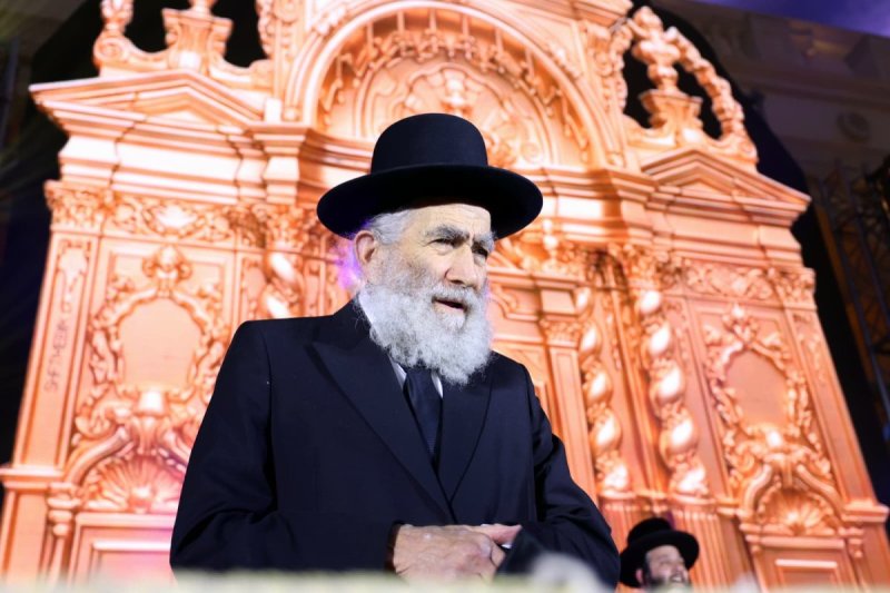 יעקב נחומי ואריאל סר