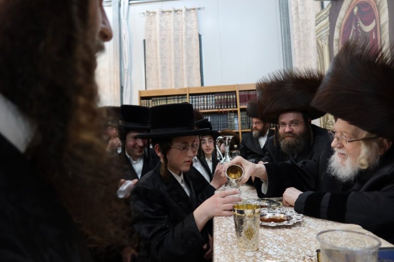 באדיבות המצלם