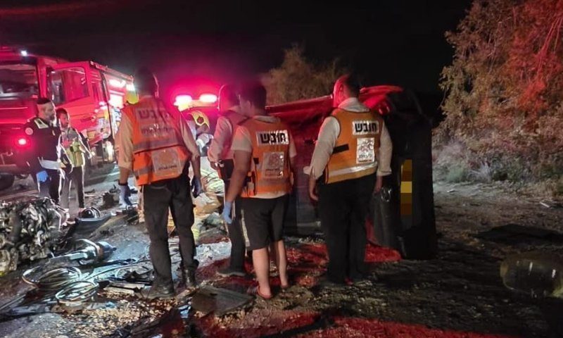 גבר נפצע קשות מפגיעת רכב בכביש החוף: "מצבו אנוש"
