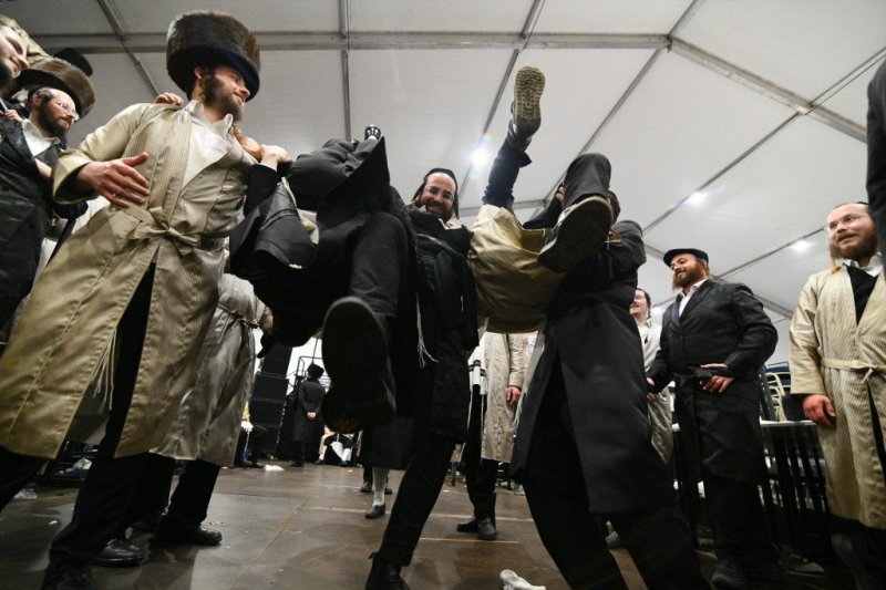 ארי קופרשטוק