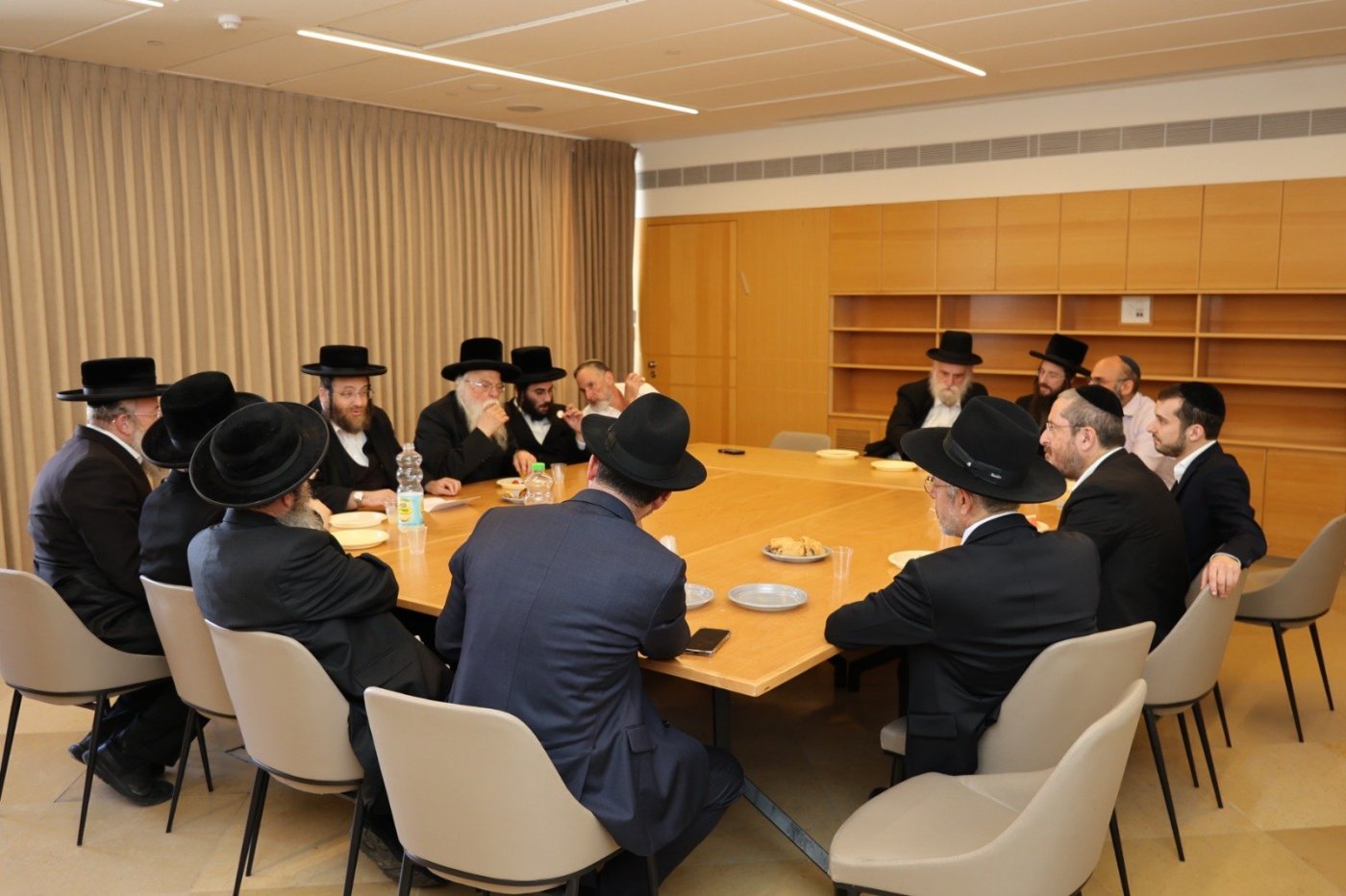 יח"צ