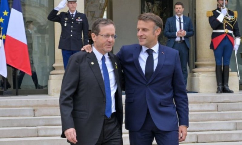 "הברבריות חזרה ב-7 באוקטובר": המניפסט המטלטל של מקרון לזכר אילן חלימי