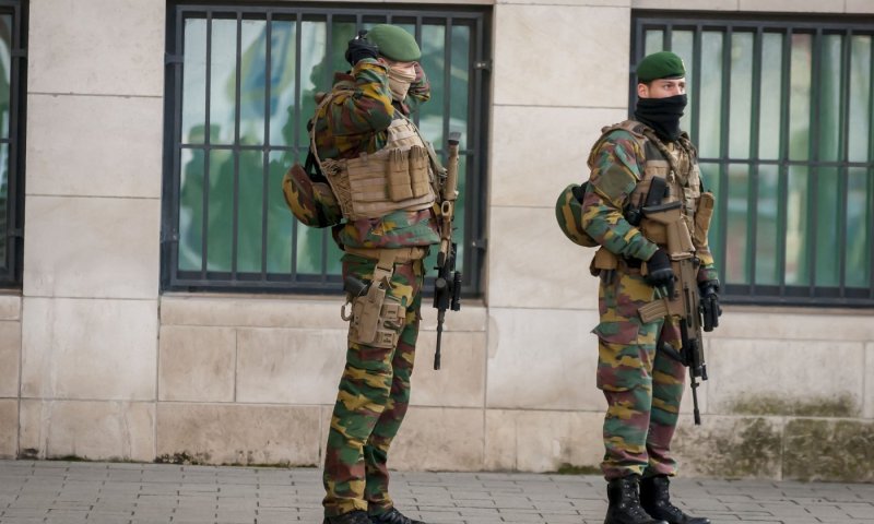 עקב התגברות הפיגועים: צבא בלגיה נפרס בשכונות החרדיות