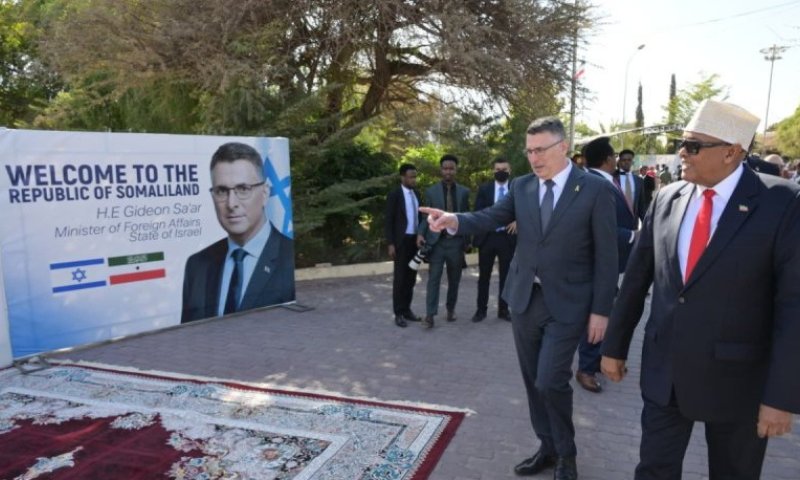 "הפרה חמורה ובוטה": במוגדישו רותחים על ביקור גדעון סער בסומלילנד - כך הגיב השר