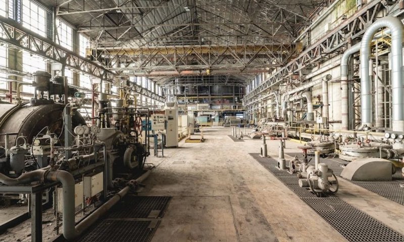 לא רק מכונות: התשתית שמשפיעה על יום העבודה במפעל