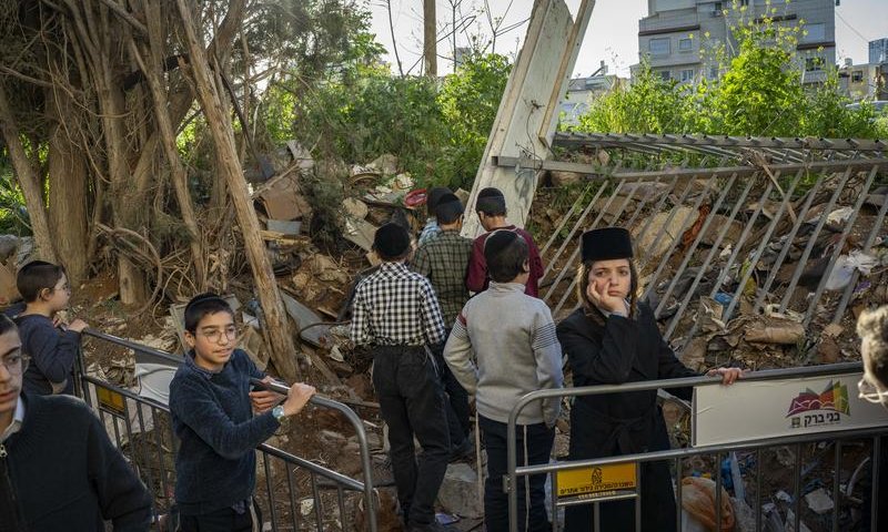 משמרות המהפכה: תקפנו משגרי טילים נסתרים בבני ברק