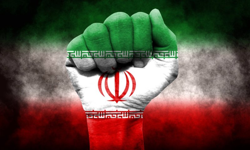 הצל של טהרן באירופה: האם איראן עומדת מאחורי גל הטרור נגד יהודים?