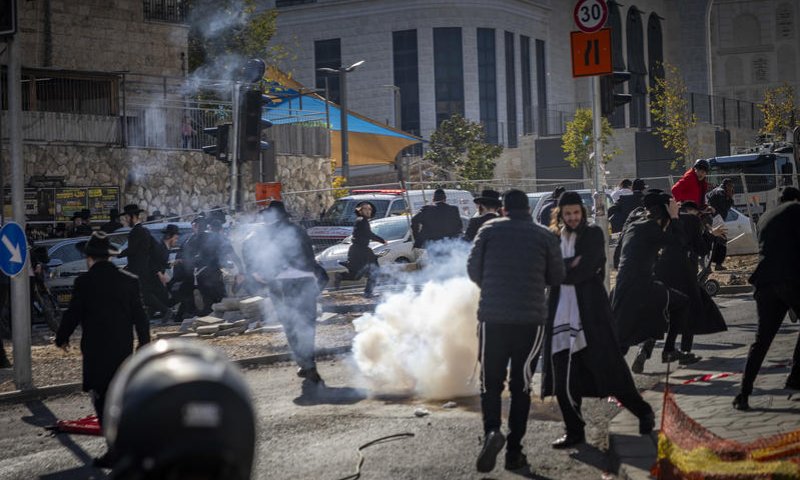 המהומות בירושלים נמשכות | התושבים טוענים: "הופעלה אלימות חריגה, חפים מפשע נפגעו"